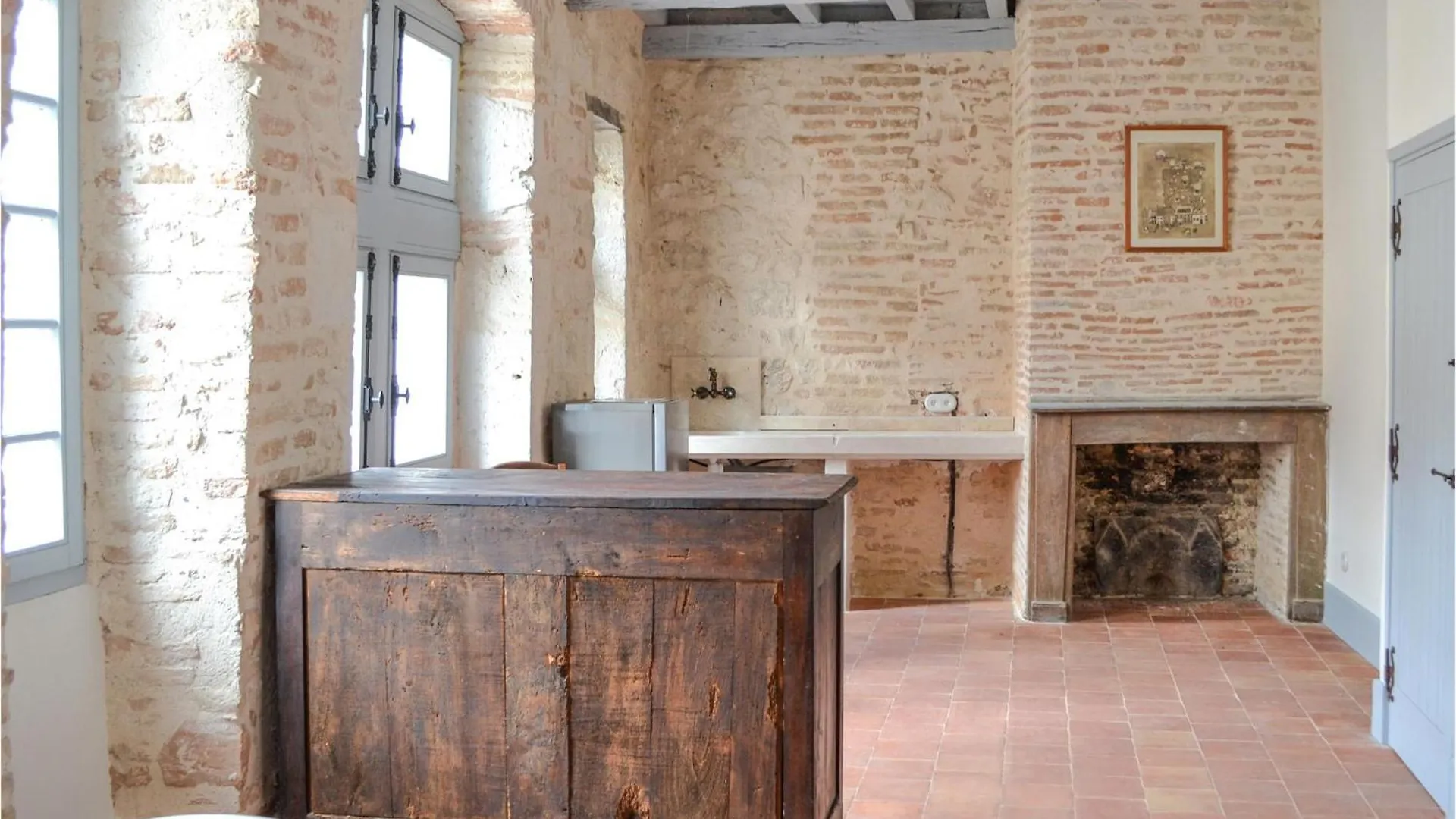 Awesome Home In Lauzerte With Wifi 0*,